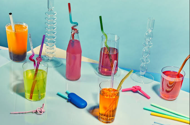 Reusable Glass Straws: What to Consider When Choosing Them for Everyday Drinks